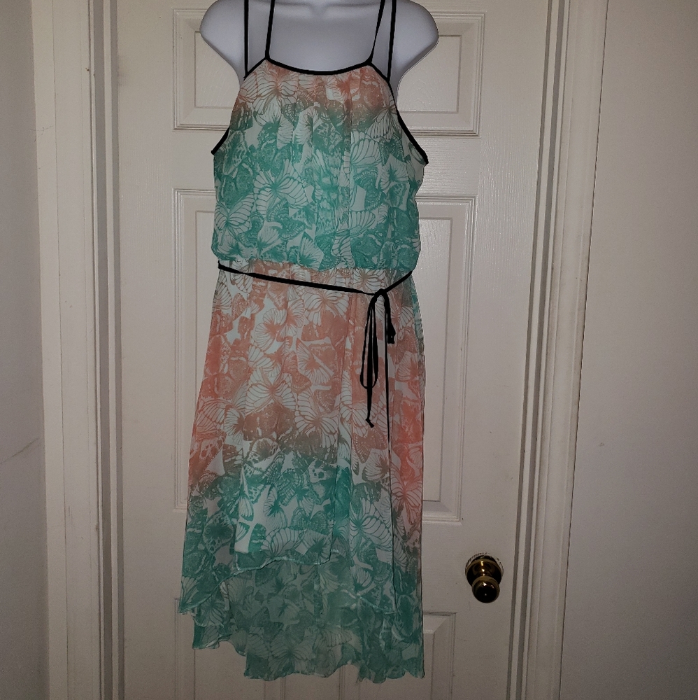 3/$15 NWOT Bisou Bisou High-Low Dress^